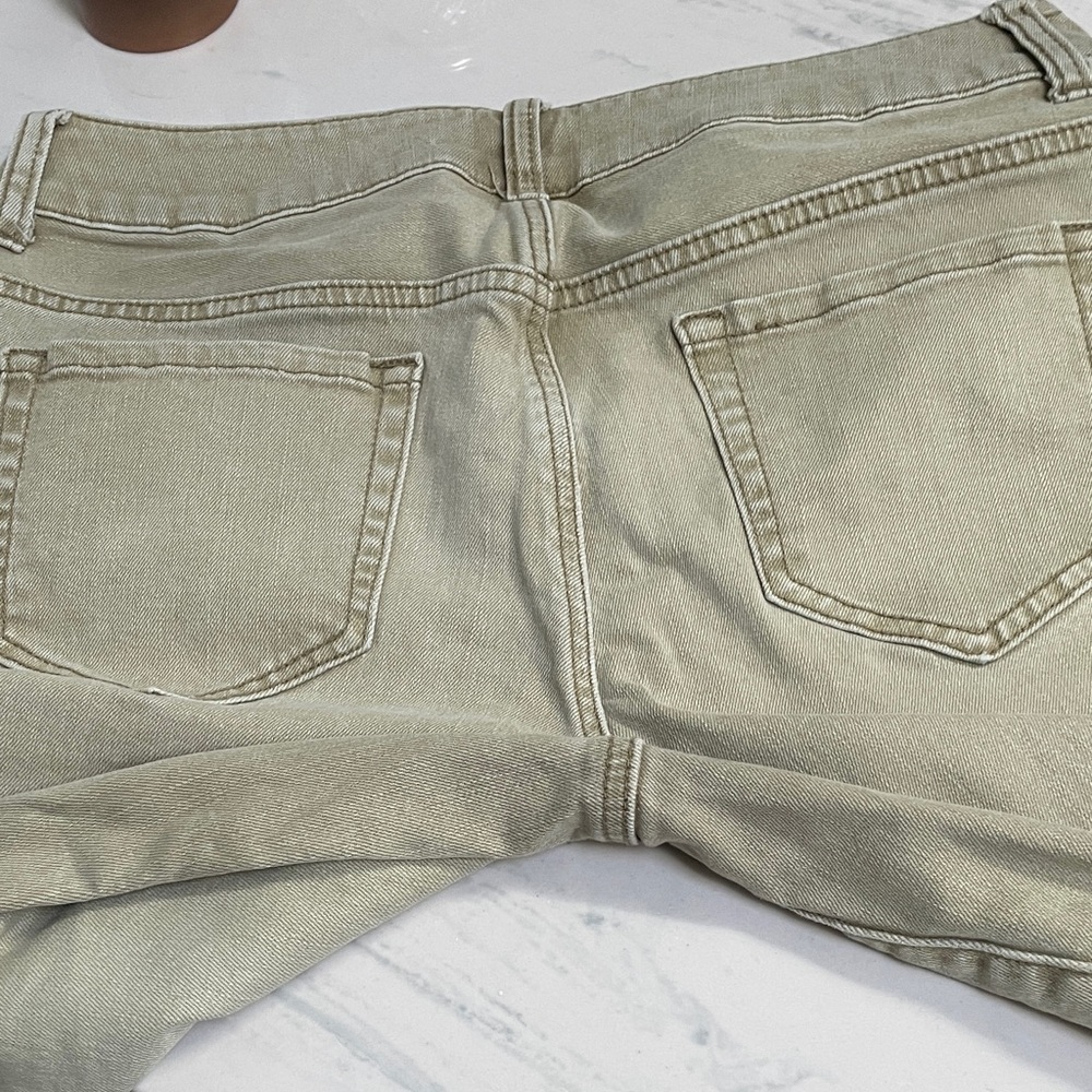 Stylish High Rise Tan Women's Jeans - Picture 2 of 7